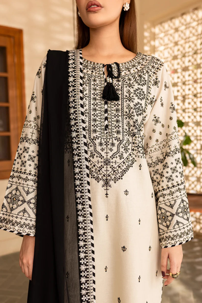 Zoom BATIK-3PC LAWN With Embroidery